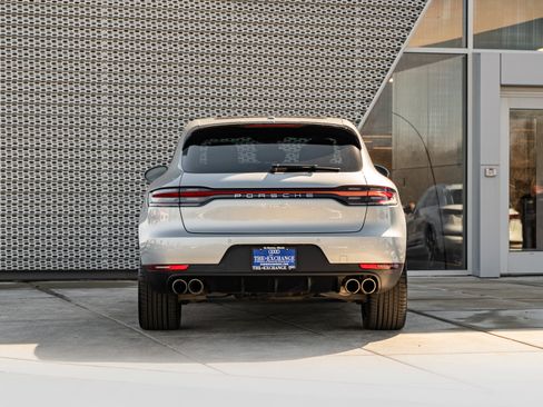 Used 2019 Porsche Macan S AWD/4WD image 31