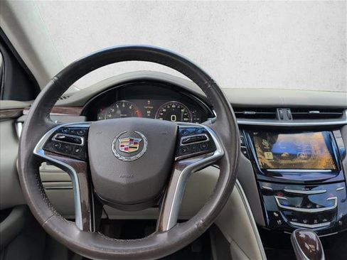 Used 2013 Cadillac XTS Platinum FWD image 15