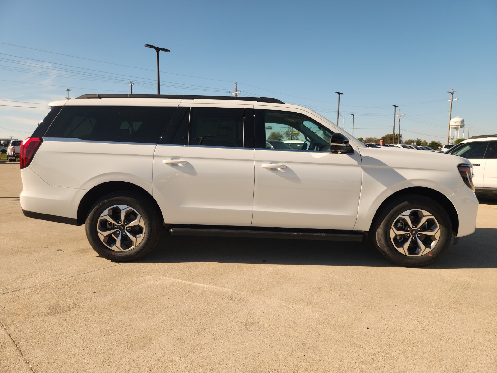 New 2027 Ford Expedition Max Active RWD image 7