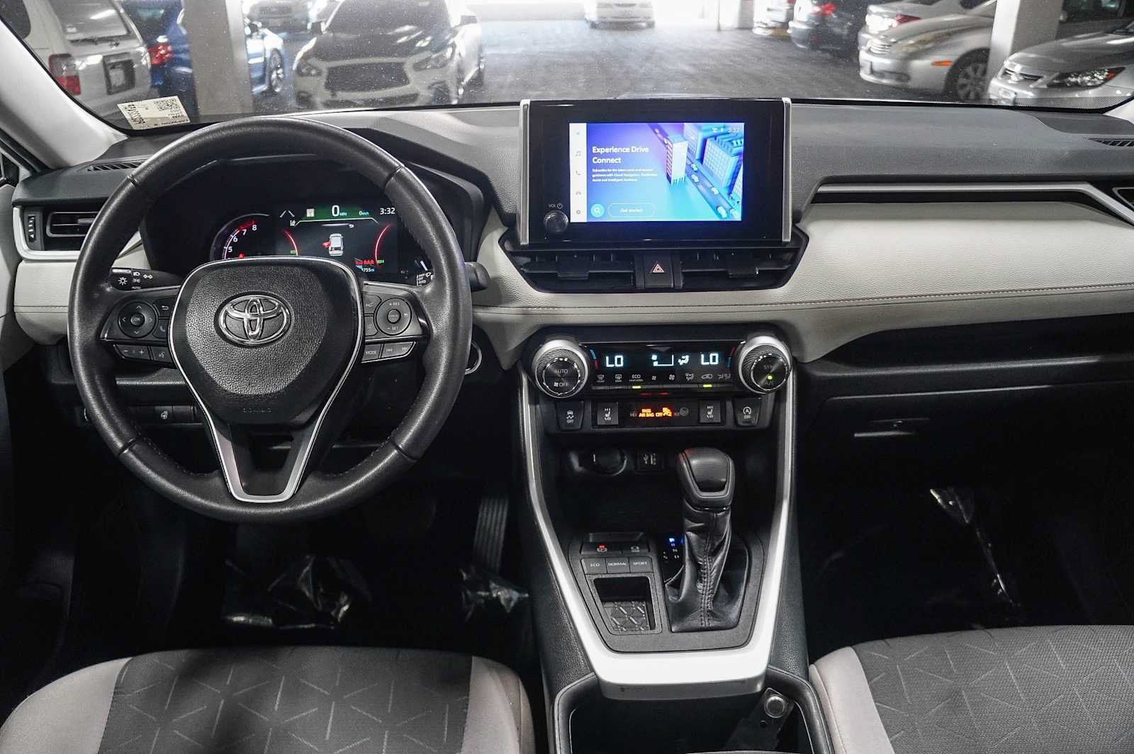Used 2023 Toyota RAV4 XLE w/ Convenience Package FWD image 13