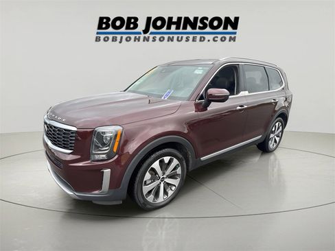 Used 2021 Kia Telluride S image 3