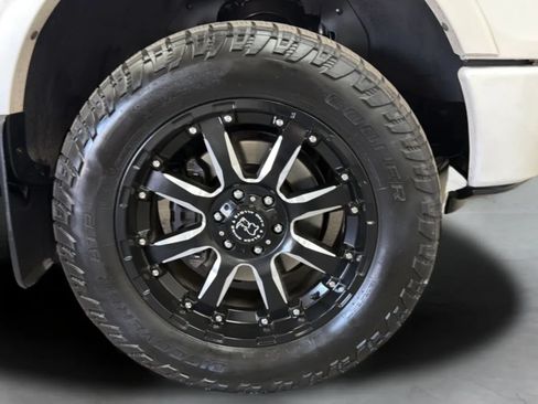 Used 2013 Ford F150 Platinum AWD/4WD image 28