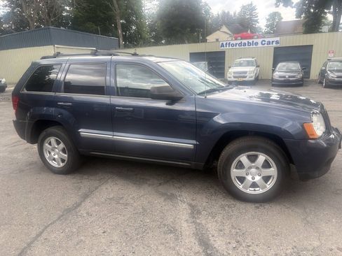 Used 2010 Jeep Grand Cherokee Laredo AWD/4WD image 25
