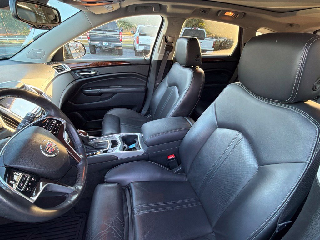 Used 2016 Cadillac SRX Luxury w/ Driver Awareness Package AWD/4WD image 11