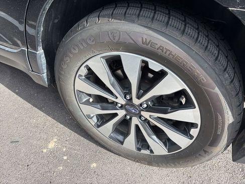 Used 2017 Subaru Outback 2.5i Limited AWD/4WD image 2