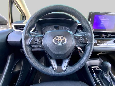 Used 2024 Toyota Corolla LE FWD image 6