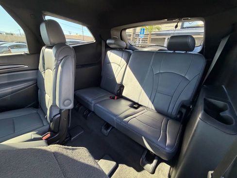 Used 2024 Buick Enclave Premium image 26
