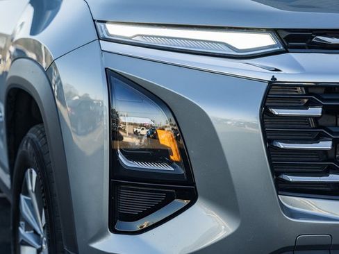 Used 2025 Chevrolet Equinox LT image 14