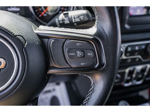 Used 2023 Jeep Wrangler Unlimited Sport image 12