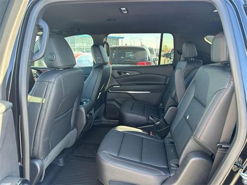 New 2026 Chevrolet Traverse Z71 image 4