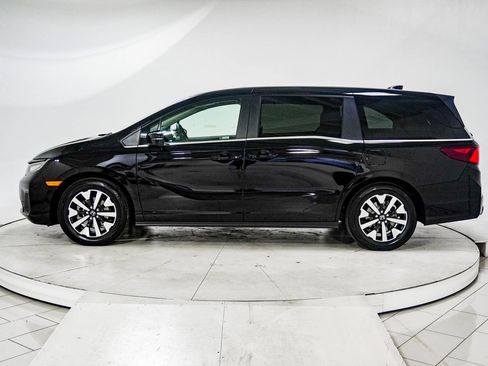 Certified 2026 Honda Odyssey EX-L image 5