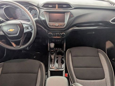 Used 2023 Chevrolet TrailBlazer LS w/ LPO, Blackout Package image 24