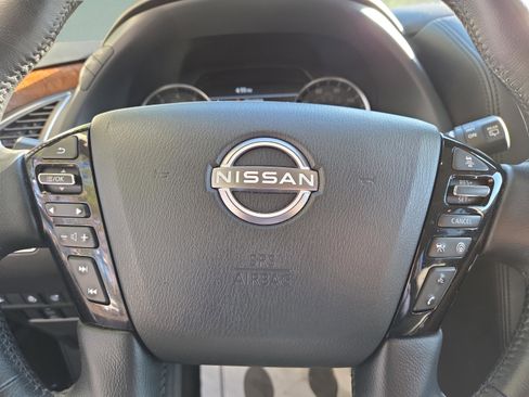 Used 2024 Nissan Armada SL w/ Captain's Chairs Package image 13