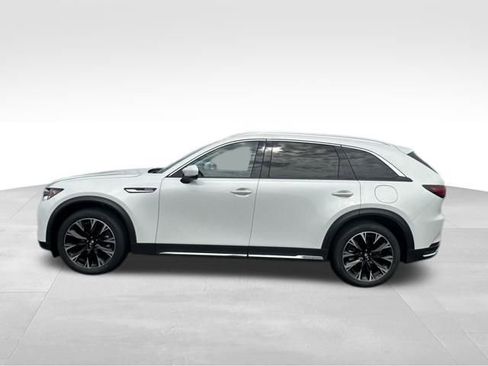 Used 2024 MAZDA CX-90 Plug-In Hybrid w/ Premium Pkg image 3