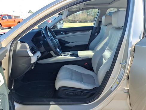 Used 2018 Honda Accord EX-L image 14