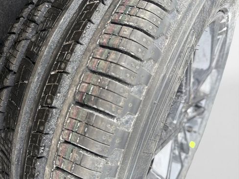 New 2025 Jeep Grand Cherokee Limited w/ MOPAR Finishing Package image 19