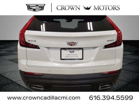 Certified 2023 Cadillac XT4 Luxury w/ Driver Awareness Package FWD image 4