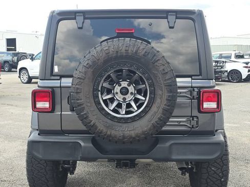 Used 2021 Jeep Wrangler Unlimited Sport AWD/4WD image 4