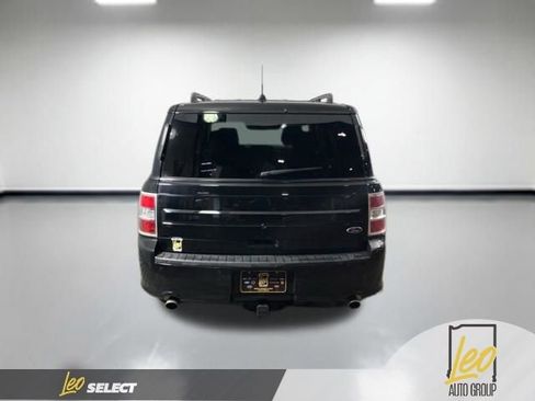 Used 2018 Ford Flex SE image 5