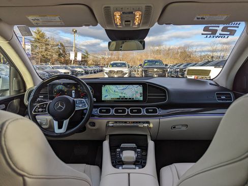 Used 2022 Mercedes-Benz GLS 450 4MATIC image 35