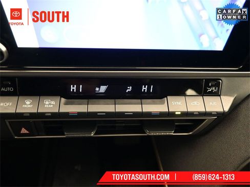 Used 2025 Toyota Camry LE image 15