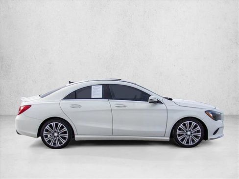 Used 2018 Mercedes-Benz CLA 250 4MATIC image 4