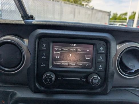 Used 2020 Jeep Wrangler Unlimited Sport AWD/4WD image 14