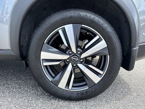 Certified 2024 Nissan Rogue SL image 11