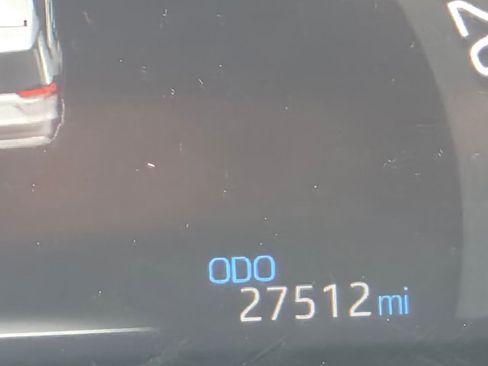 Used 2023 Toyota RAV4 LE AWD/4WD image 10