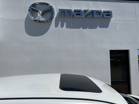 New 2025 MAZDA CX-5 AWD 2.5 S w/ Premium Plus Pkg image 18