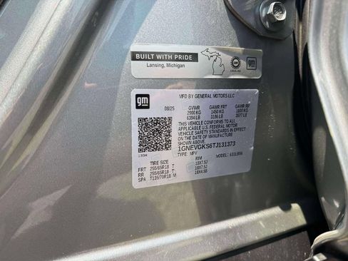 Used 2026 Chevrolet Traverse LT AWD/4WD image 13
