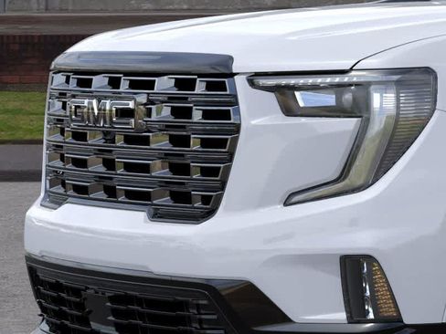 New 2026 GMC Acadia Denali Ultimate w/ LPO, Floor Liner Package image 13