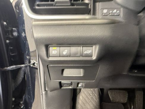 Used 2024 Toyota Grand Highlander AWD image 24