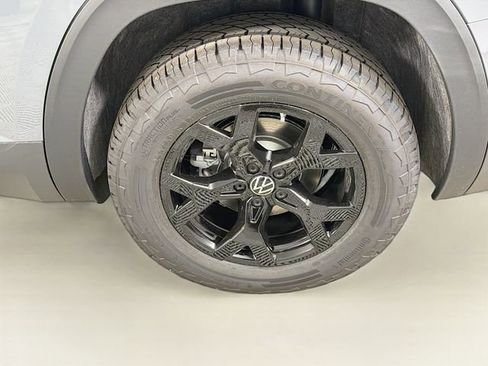 New 2026 Volkswagen Atlas Peak Edition AWD/4WD image 32