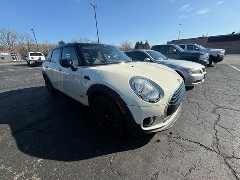 Used 2019 MINI Cooper Clubman ALL4 image 2