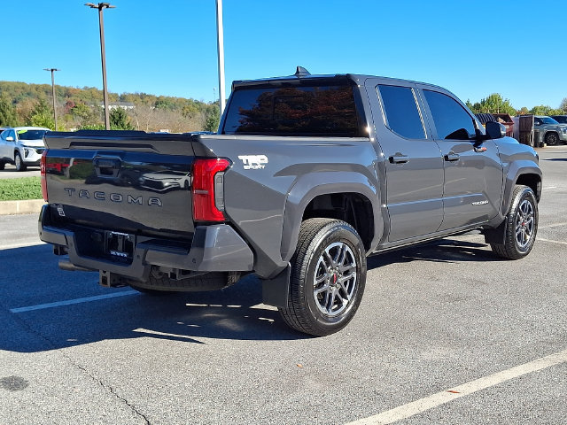 Certified 2024 Toyota Tacoma TRD Sport w/ TRD Sport Upgrade Package AWD/4WD image 6