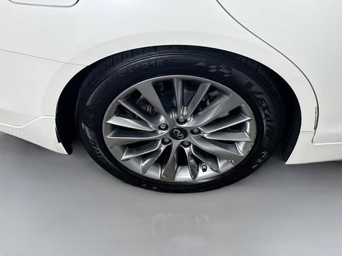 Used 2019 INFINITI Q50 Luxe w/ Cargo Package (L96) image 33