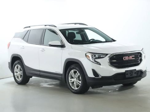 Used 2018 GMC Terrain SLE w/ Driver Convenience Package image 9