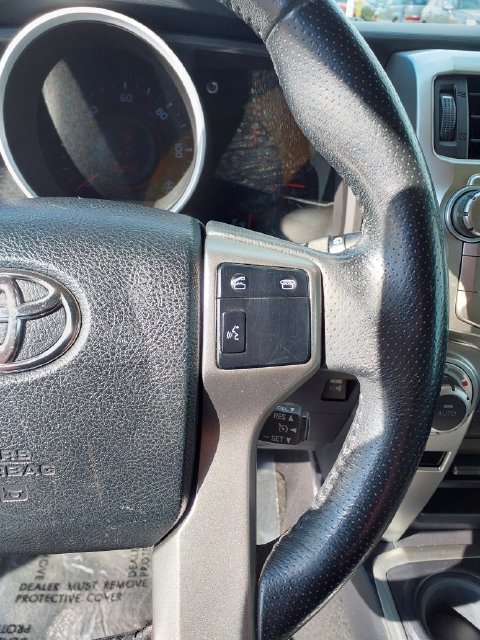 Used 2012 Toyota 4Runner Limited AWD/4WD image 28