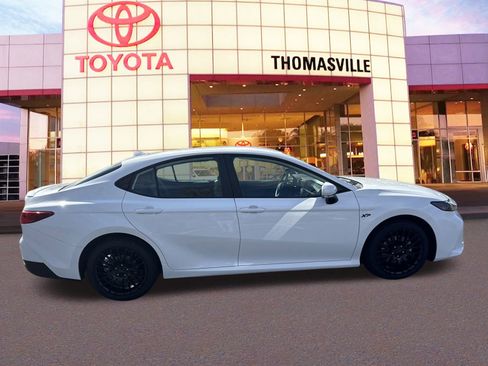 New 2025 Toyota Camry LE w/ Convenience Package FWD image 6