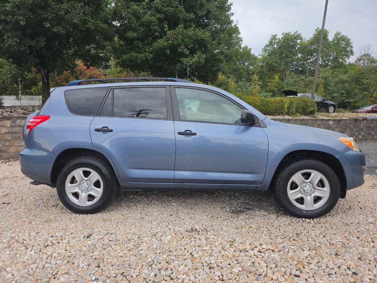 Used 2012 Toyota RAV4 FWD w/ Value Pkg image 6