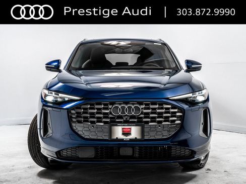 New 2025 Audi Q5 Prestige image 9