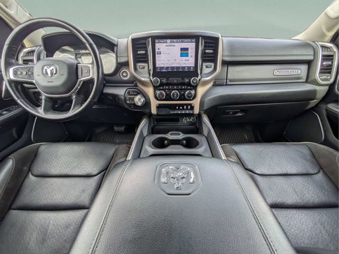 Used 2022 RAM 1500 Laramie AWD/4WD image 13