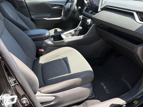 Certified 2024 Toyota RAV4 XLE image 24