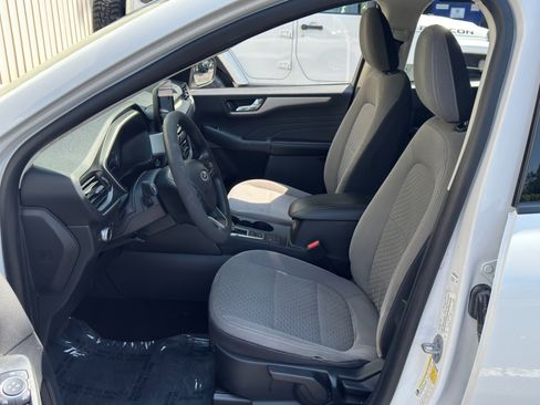 Used 2021 Ford Escape SE AWD/4WD image 14