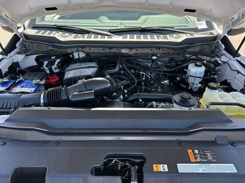Used 2024 Ford F250 XLT AWD/4WD image 29