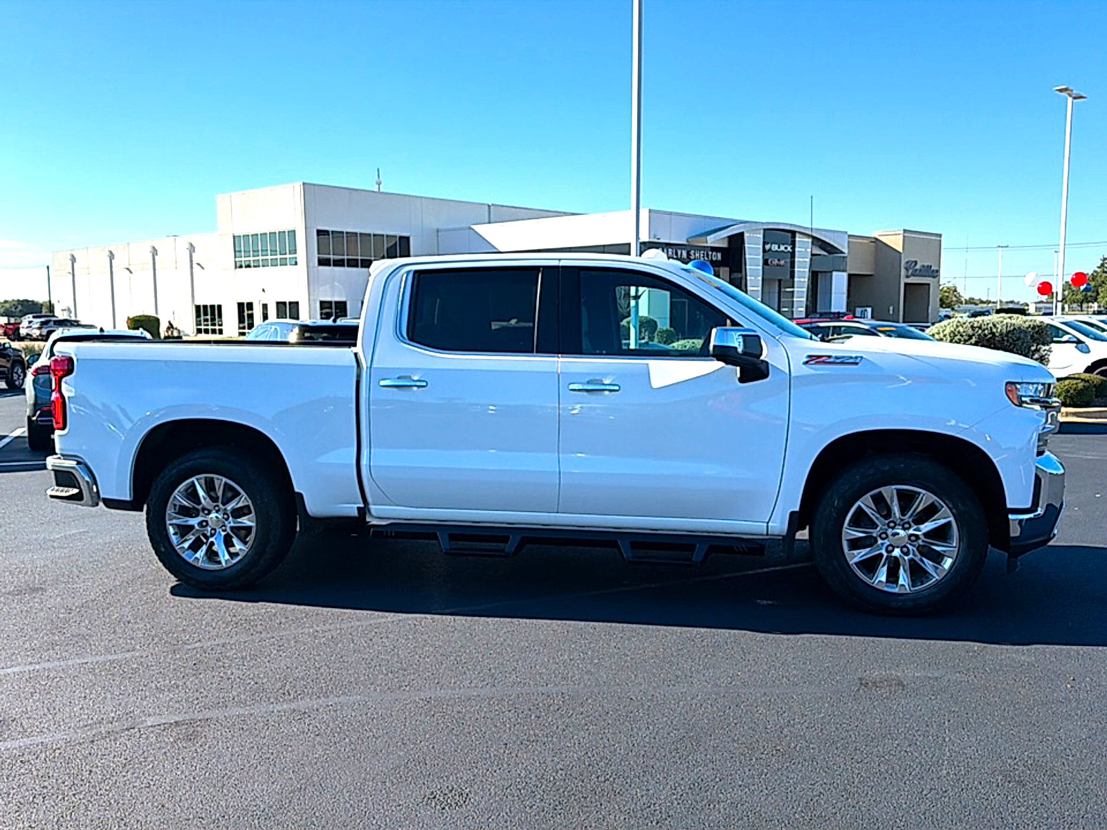 Used 2021 Chevrolet Silverado 1500 LTZ w/ LTZ Premium Texas Edition AWD/4WD image 9