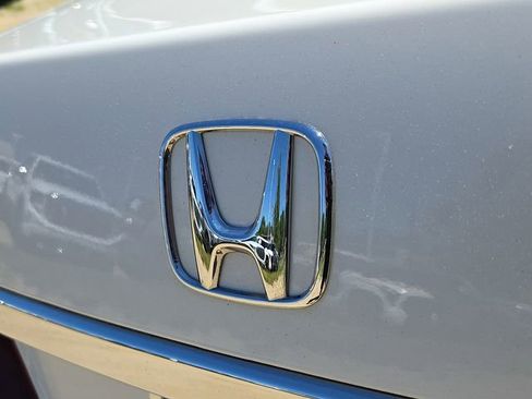 Used 2017 Honda Accord LX image 29