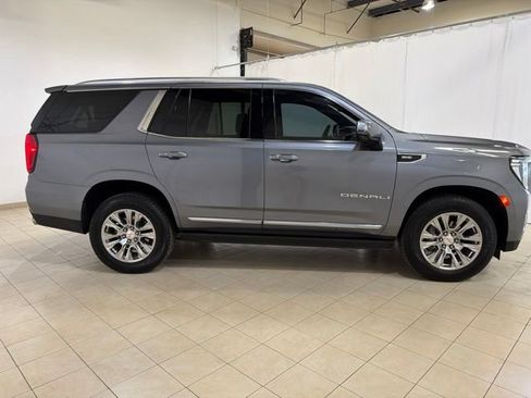 Used 2022 GMC Yukon Denali AWD/4WD image 7
