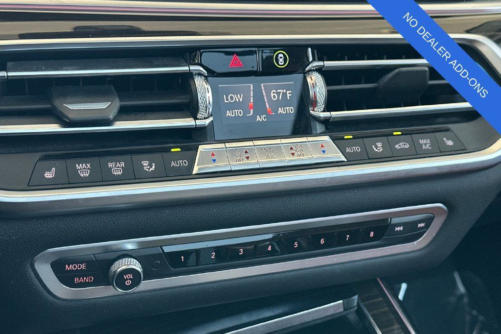 Used 2019 BMW X7 xDrive50i w/ Premium Package AWD/4WD image 23